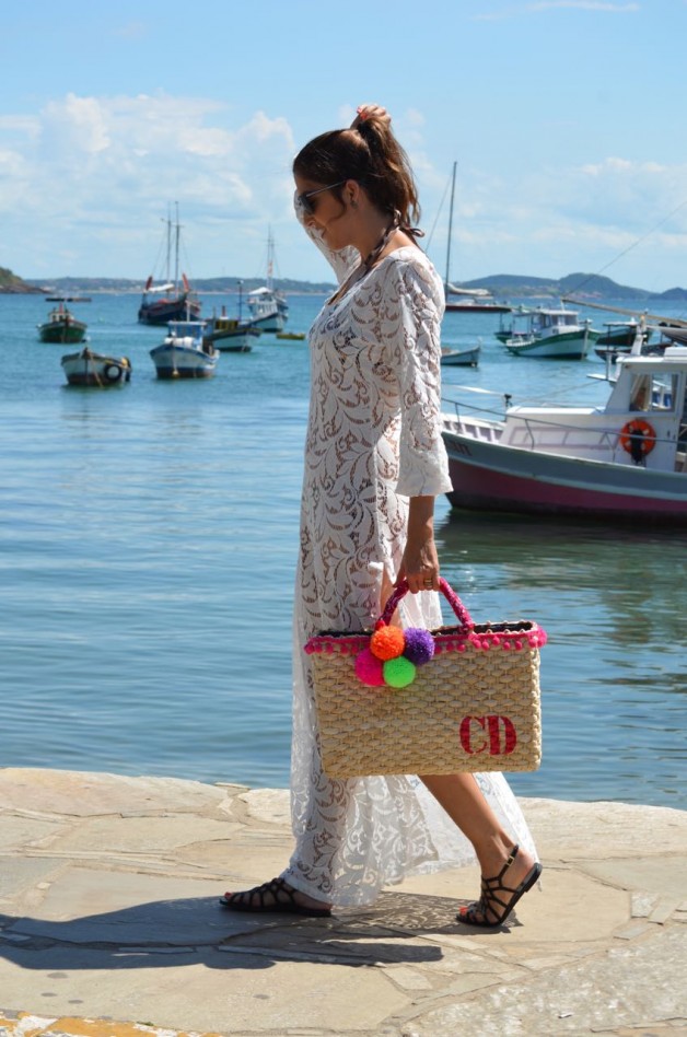 Look da Carola: vestido Pop Up Store, bolsa @carolarrigoni_bags, sandália Varal do Sapato, óculos Chilli Beans