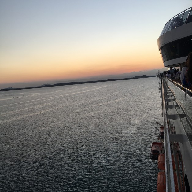 E na volta ao navio um pôr do sol de tirar o fôlego