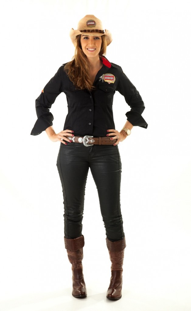 looks-country-moda-country-camarote-brahma-country-melhor-lugar-da-festa-ribeirão-rodeo-music-country-store-adriana-santana-blog-carola-duarte