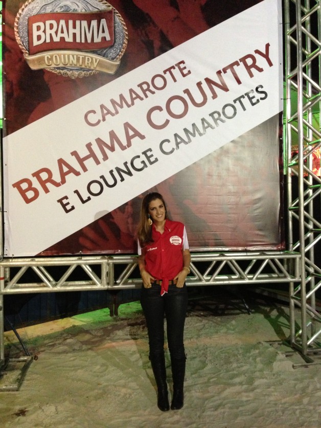 look-da-carola-duarte-camarote-brahma-country-primeiro-dia-melhor-lugar-da-festa-ribeirão-rodeo-music