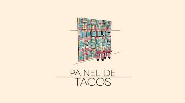 anos-60-painel-cabeceira-feito-com-tacos-de-madeira-erika-kanpur-blog-carola-duarte