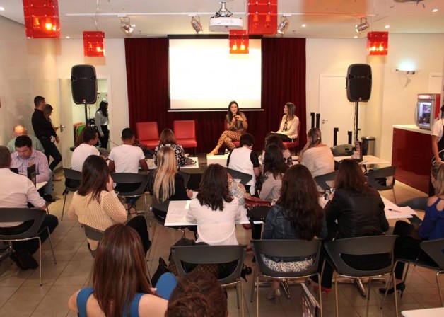 vogue-fashion's-night-out-2013-em-ribeirão-preto-no-ribeirão-shopping-blog-carola-duarte