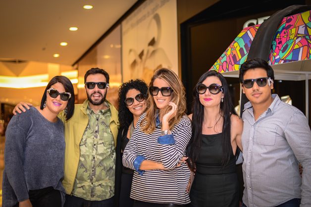 Quarta Shop Music | Sunglass Hut