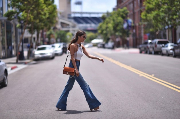 Blank_itinerary_70s_outfit1